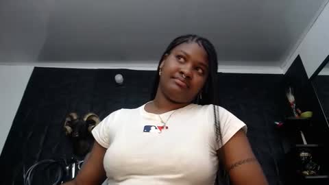 Hanna  online show from 04.14.26