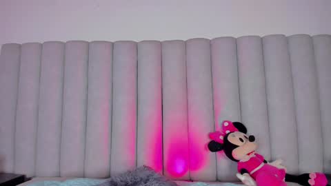 Nicole  Connection time 220pm-910pmCol online show from 02.08.25