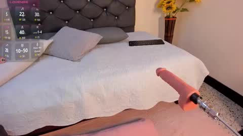 cristale69 online show from 10.16.25