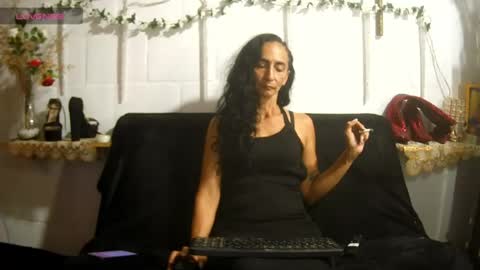 Snapshot of cristalvelvet chatting on 07.26.26 online show from 07.26.26