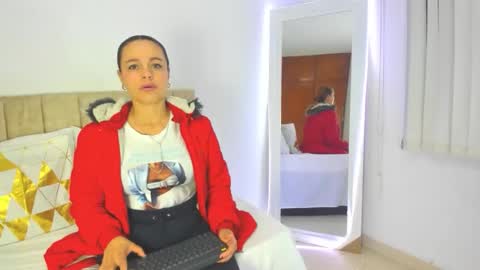 cristal walker online show from 11.24.25