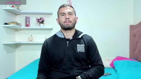 Snapshot of cristianolopez chatting on 12.30.24 cris online show from 12.30.24