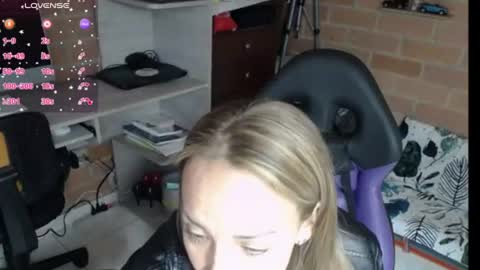 cristina online show from 06.25.26