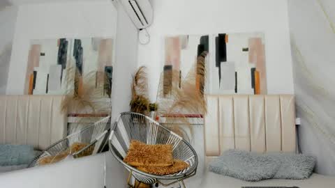 Cris  online show from 04.06.26