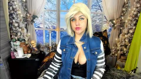 Snapshot of cristina_blue21 chatting on 12.20.25 Cristina online show from 12.20.25