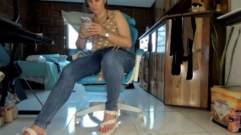 Snapshot of cristinavanegas chatting on 07.05.26 Julieta online show from 07.05.26