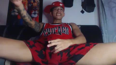 criistofer online show from 11.18.25