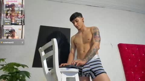 Snapshot of cristopher23_ chatting on 01.07.25 cristopher23 online show from 01.07.25