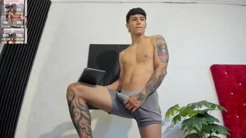 Snapshot of cristopher23_ chatting on 02.20.25 cristopher23 online show from 02.20.25