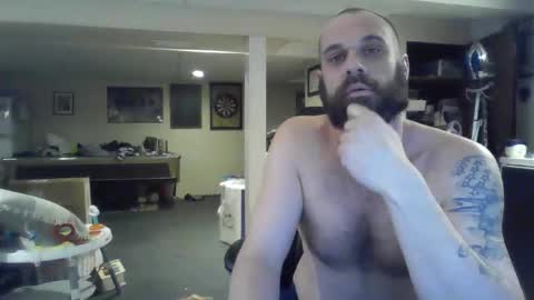 Snapshot of crm400 chatting on 02.21.26 billybasement online show from 02.21.26