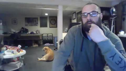 Snapshot of crm400 chatting on 02.28.26 billybasement online show from 02.28.26