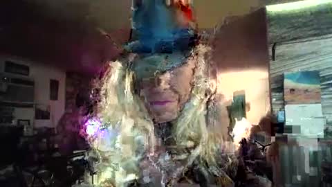 Snapshot of crossdrsr1 chatting on 09.30.25 crossdrsr1 online show from 09.30.25