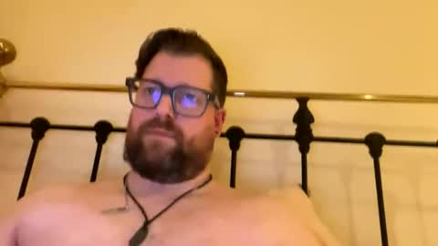 crouchendtiger online show from 02.26.26