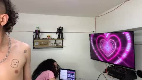 Snapshot of crystal5358 chatting on 06.15.26 crystal5358 online show from 06.15.26