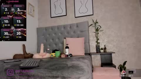   online show from 10.14.25