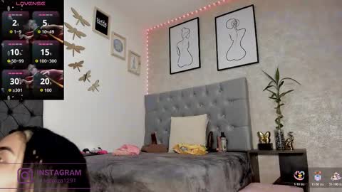   online show from 12.01.25