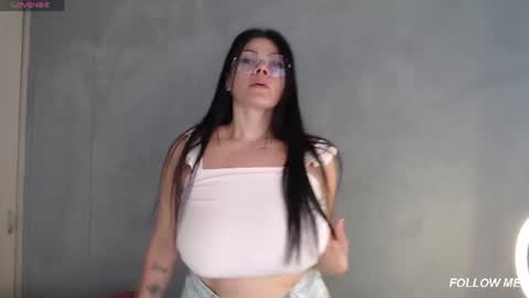 Snapshot of crystal_croft_ chatting on 07.19.26 Crystal online show from 07.19.26