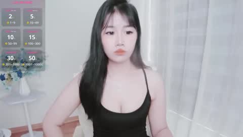 crystal_lea online show from 10.08.25