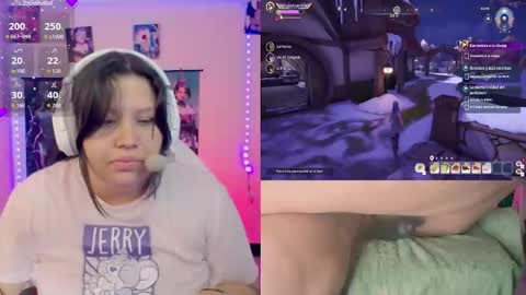 Snapshot of crystal_velvet01 chatting on 02.25.26 crystal online show from 02.25.26