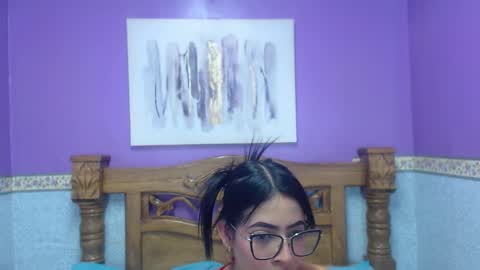 Snapshot of crystal_walls chatting on 12.16.25 I AM CRYSTAL online show from 12.16.25