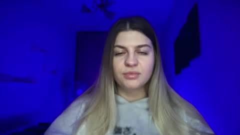 crystalblush01 online show from 04.06.26