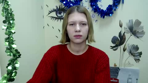 Stella online show from 12.22.24