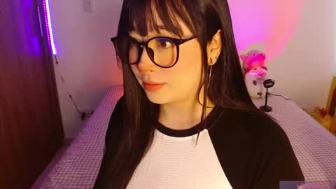 Olivia  online show from 05.23.26