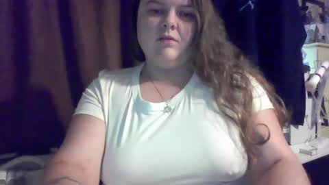 Herekittykitty69 online show from 11.21.25