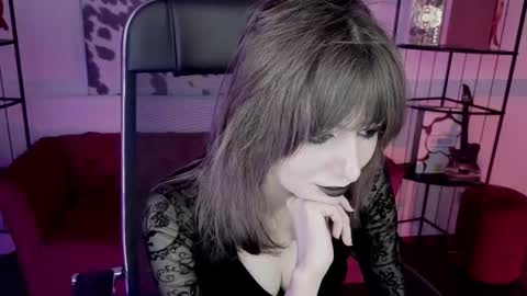 crystallbloom online show from 02.14.26