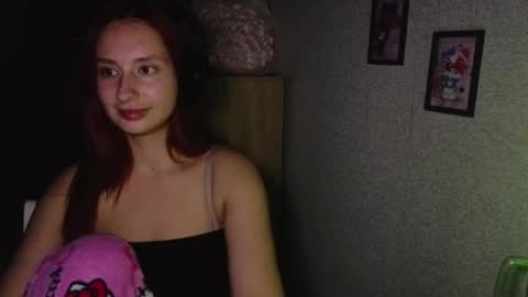 Snapshot of crystallkris chatting on 10.09.25 Kristina online show from 10.09.25