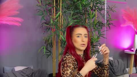 crystallred online show from 04.05.26