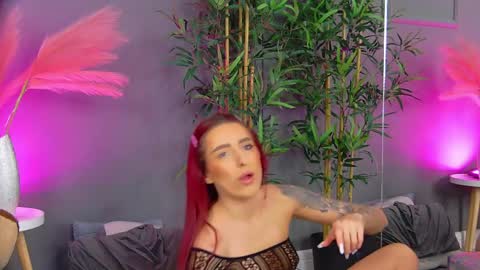 crystallred online show from 04.08.26