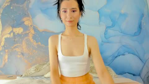 Snapshot of crystalnut chatting on 05.31.26 Maria online show from 05.31.26