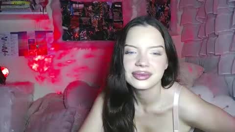 MissCrystal online show from 11.04.25