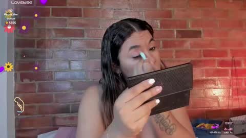 Soy Crystal online show from 03.01.25