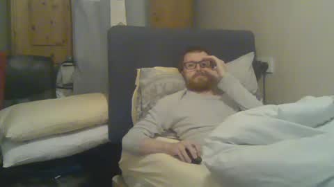 Snapshot of cs014g8493 chatting on 11.16.25 chris online show from 11.16.25