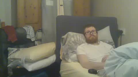 Snapshot of cs014g8493 chatting on 12.04.25 chris online show from 12.04.25