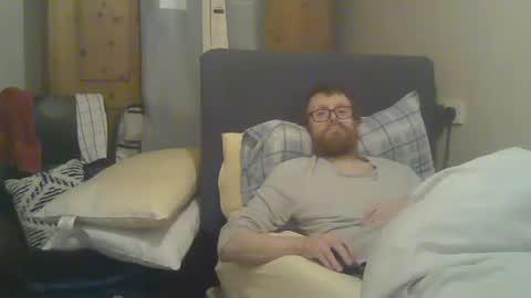 Snapshot of cs014g8493 chatting on 12.16.25 chris online show from 12.16.25