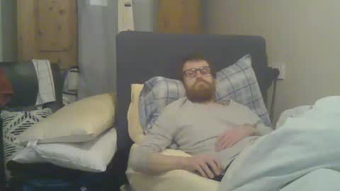 Snapshot of cs014g8493 chatting on 12.18.25 chris online show from 12.18.25