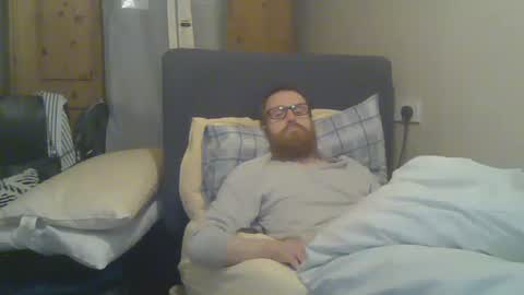 Snapshot of cs014g8493 chatting on 01.10.26 chris online show from 01.10.26