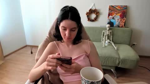 Kira online show from 09.25.25
