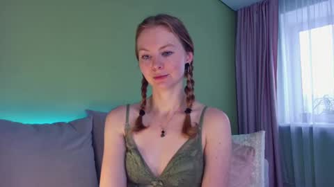 Alexia online show from 02.04.25
