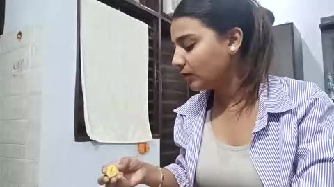 cuddlemuffins online show from 04.12.26