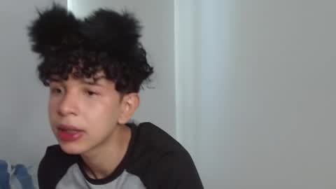 Cuddly online show from 12.03.24