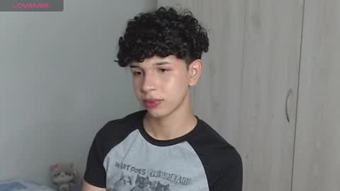 Cuddly online show from 01.24.25