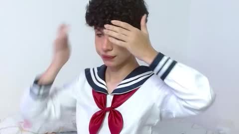 Cuddly online show from 09.22.25