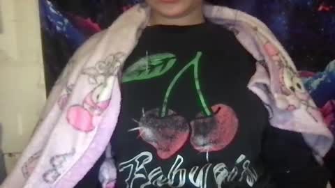 Snapshot of cum4angela chatting on 12.10.24 Angela online show from 12.10.24