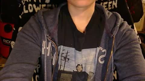 Snapshot of cum4angela chatting on 10.22.25 Angela online show from 10.22.25