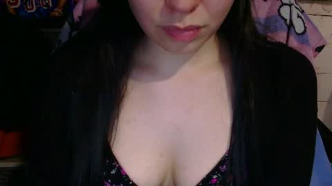 Angela online show from 04.23.26