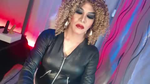 Snapshot of cum_4youbaby chatting on 04.22.26 CUMMELA SLUTI online show from 04.22.26